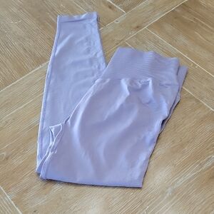 PINK Victoria's Secret Soft Seamless Leggings In Lilac Purple Size Large NWT